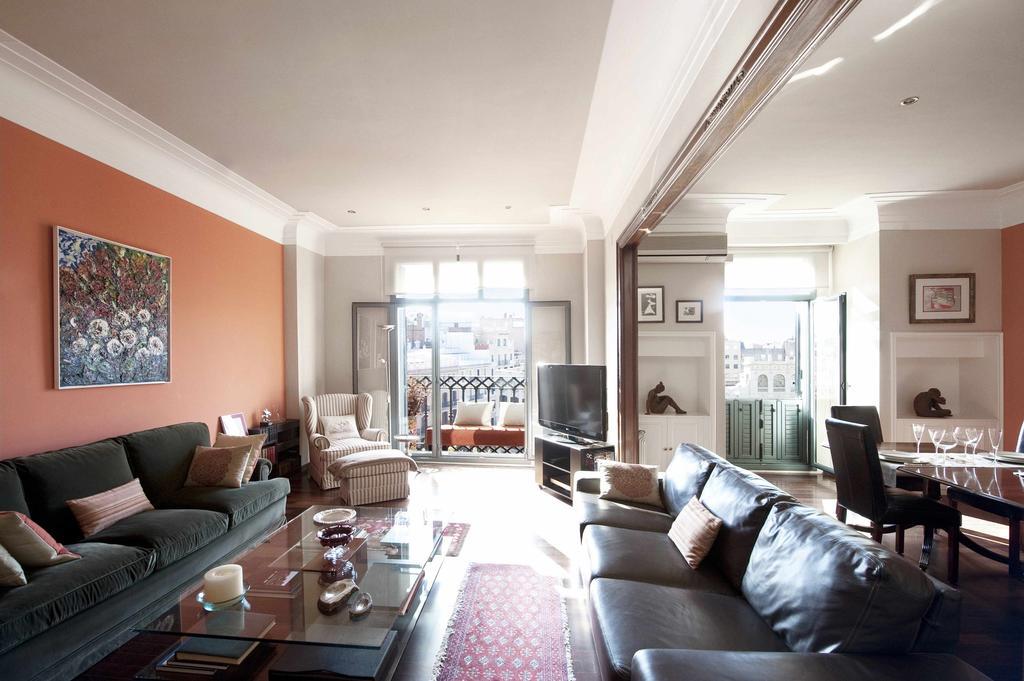 You Stylish The Most Luxury Apartment Barcelona Exterior photo